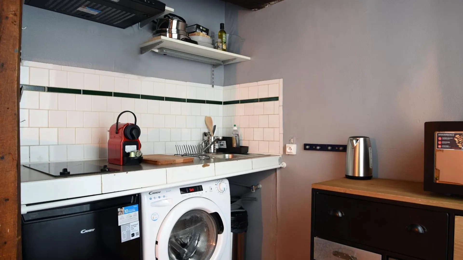 Elegant Retreat By Le Marais Daire Paris